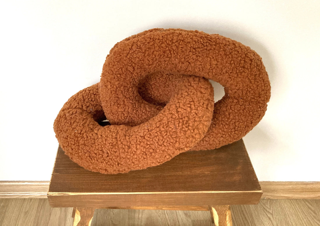 Rust Modern Chain Link Pillow