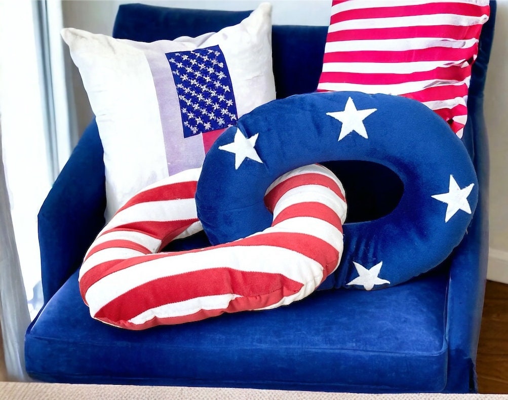 American Flag Velvet Chain Link Pillow