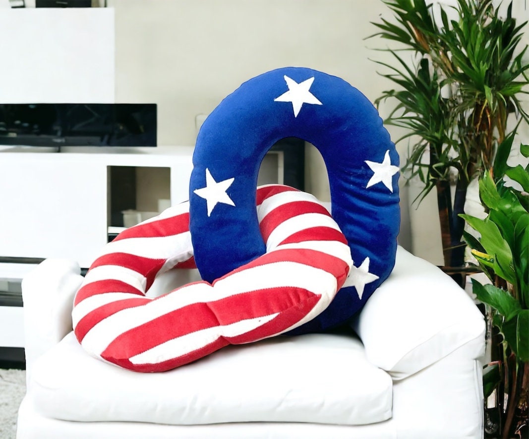 American Flag Velvet Chain Link Pillow