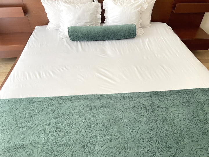 Luxurious Green Floral Velvet Bed Runner