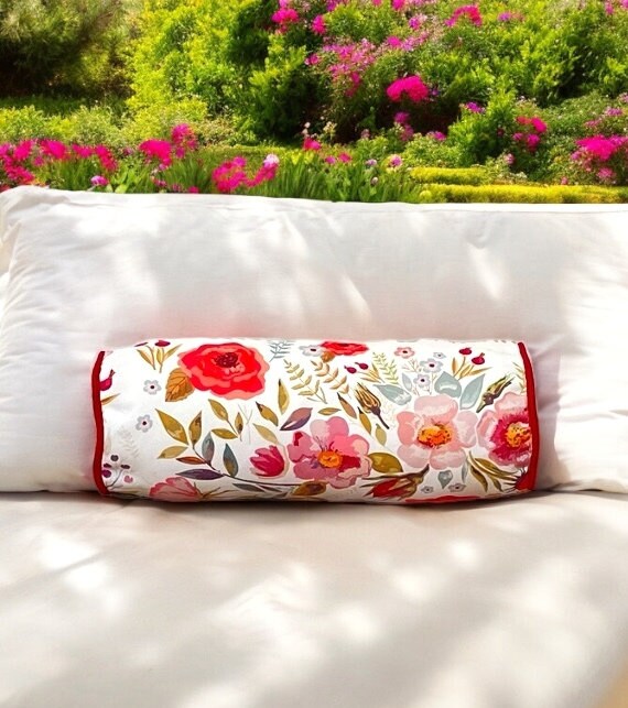 Red Floral Decorative Garden Outdoor Piping Bolser Pillow Cover