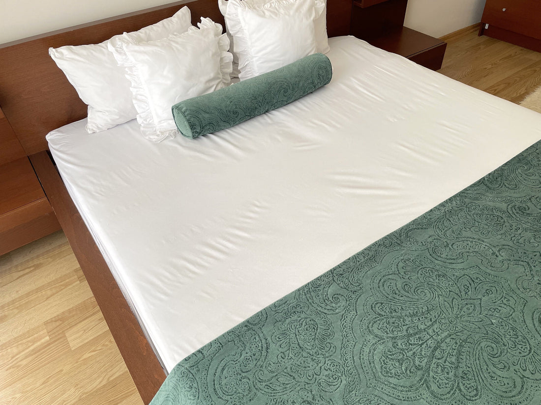 Luxurious Green Floral Velvet Bed Runner