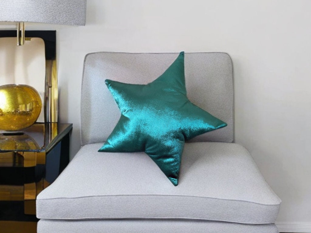 Green Velvet Star Shaped Pillow