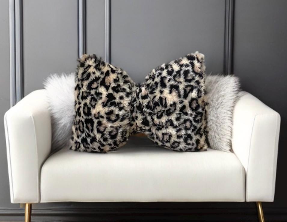 Cheetah Faux Fur Bow Pillow